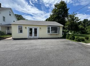 96 Lafayette Rd, Hampton Falls, NH 03844