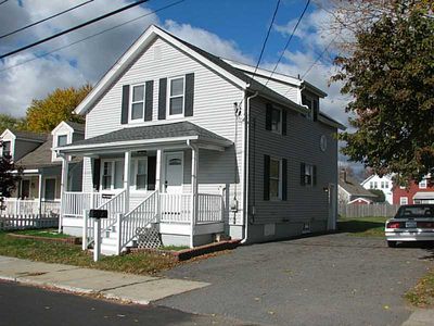 6 McGirr St, Cumberland, RI, 02864