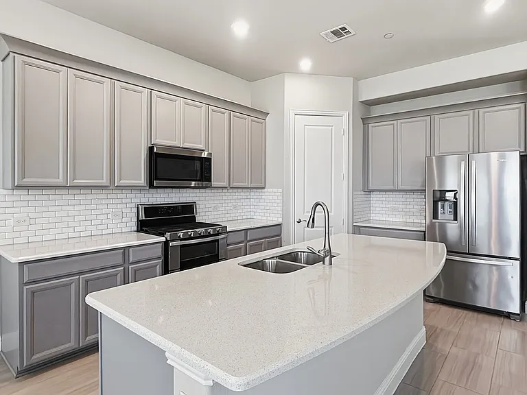 5518 Liberty Dr — Photo 5