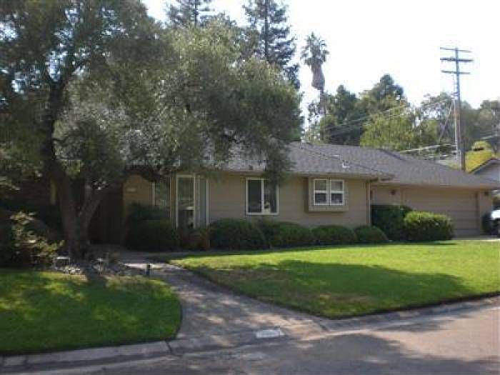 1st image of 4631 Lei St