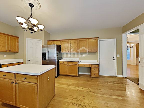 4th image of 304 Wickley Way