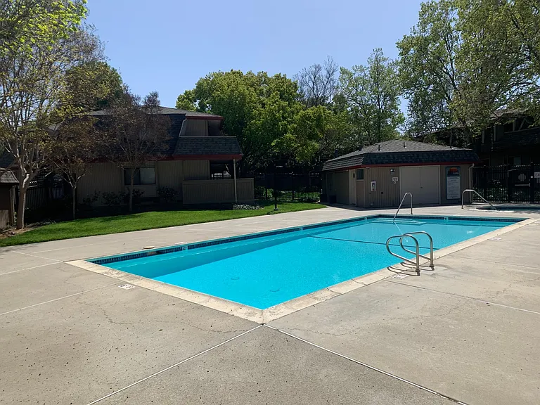 3269 Shadow Park Pl — Photo 21