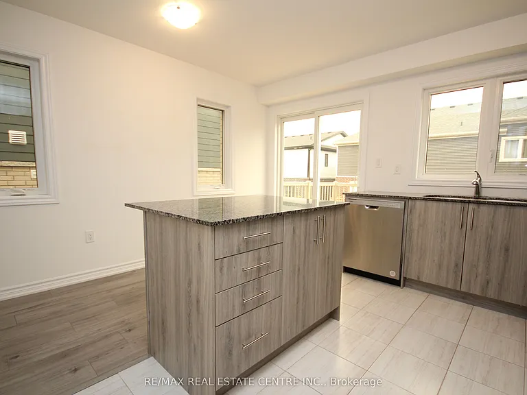 30 Wagon Ln — Photo 15