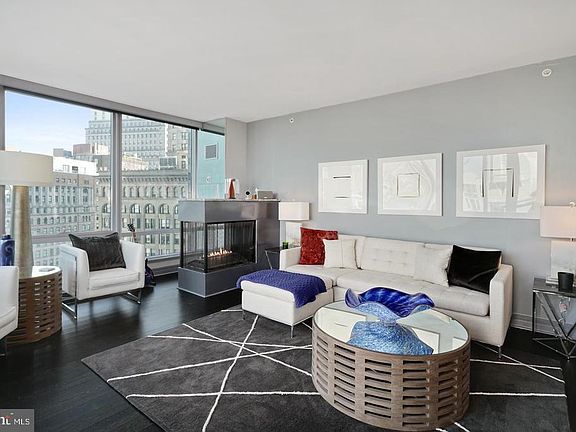 5th image of 1414 S Penn Sq Unit 21B