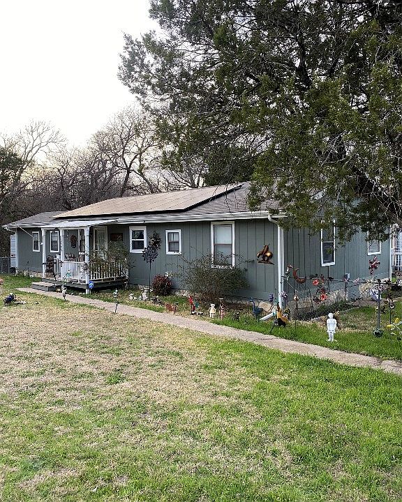 924 Pawnee Trl, Granbury, TX 76048 MLS 20581608 Zillow