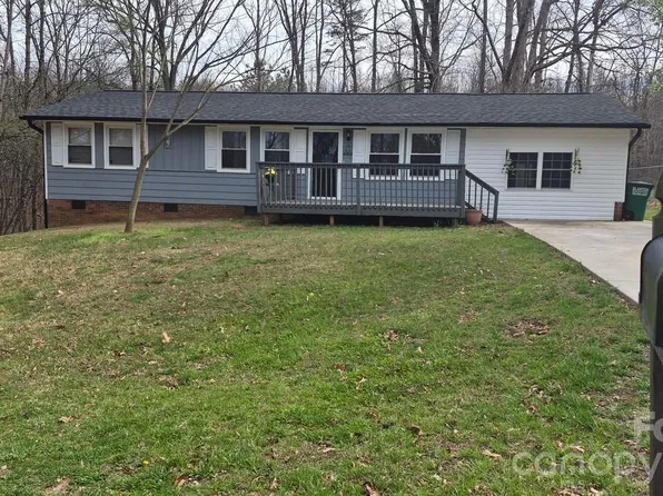 4203 Sunflower Ct, Gastonia, NC 28052