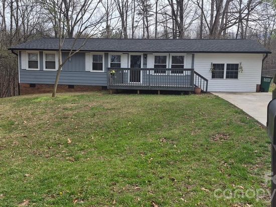 4203 Sunflower Ct, Gastonia, NC 28052