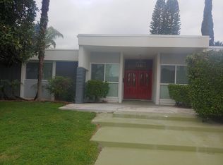 19919 Lassen St, Chatsworth, CA 91311