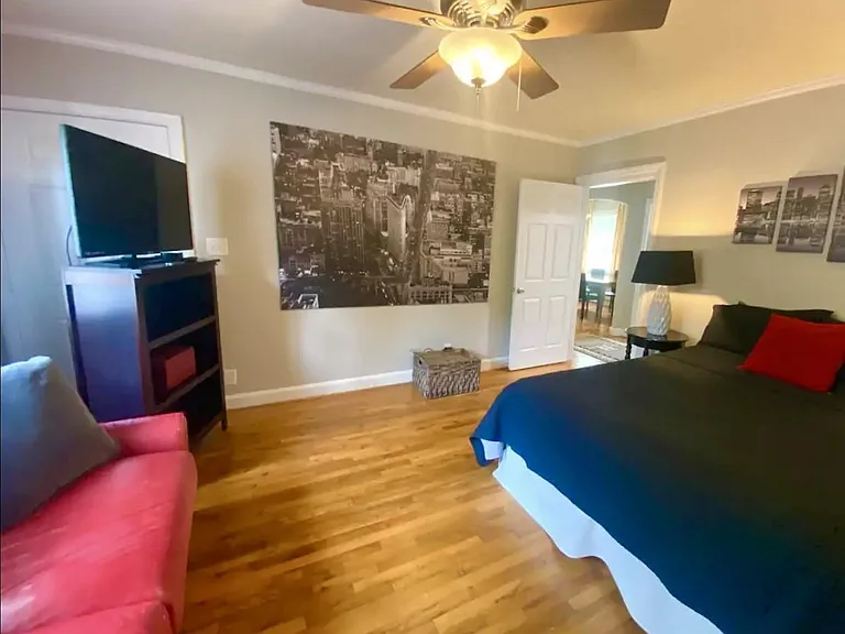 2801 Wade Ave — Photo 13