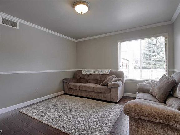 4th image of 31142 White Oak Ct #33
