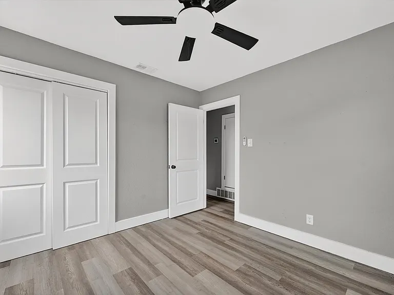1275 McKinney Cir — Photo 24