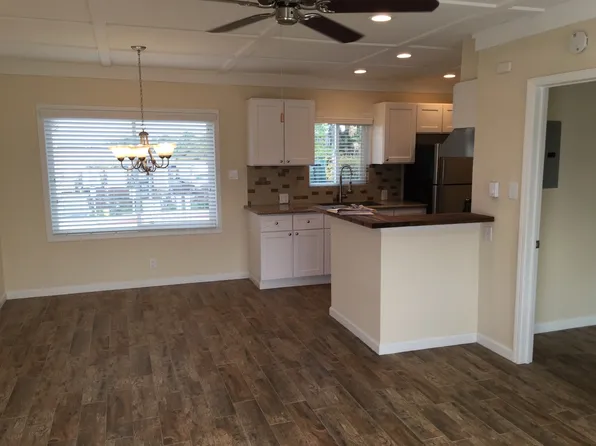 1160 Manhattan Beach Blvd, 1160 Manhattan Beach Blvd APT 5, Manhattan Beach, CA 90266