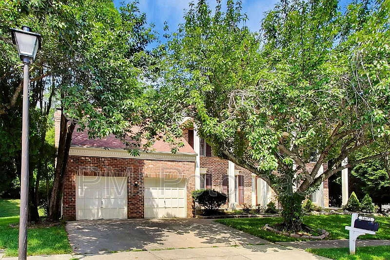 5 bed, 3.5 bath, 3100 sqft, $4,250 — Photo 3