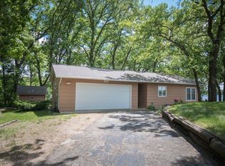 707 Lake Shore Dr, Sauk Centre, MN 56378