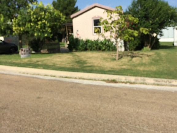 4th image of 28 Sunset Ave