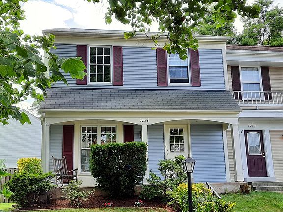 2nd image of 3235 Tayloe Ct