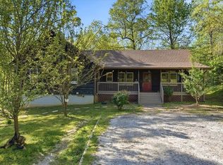 140 Hiawatha Trl, Pickens, SC 29671