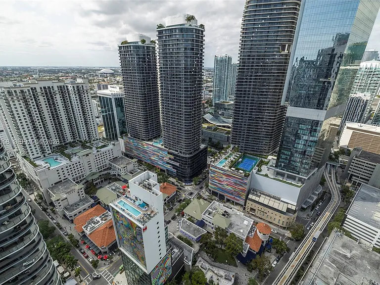 1010 Brickell Ave #4311 — Photo 27