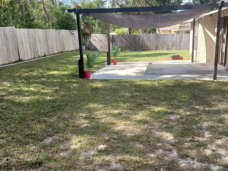 7706 Covedale Dr — Photo 22