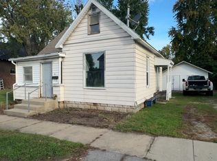 308 E Main St #1, Centerville, IN 47330