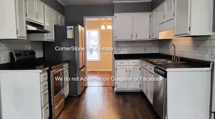 6301 Haven Ct — Photo 10