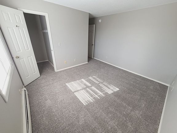 3rd image of 761 E Anamosa St #2346