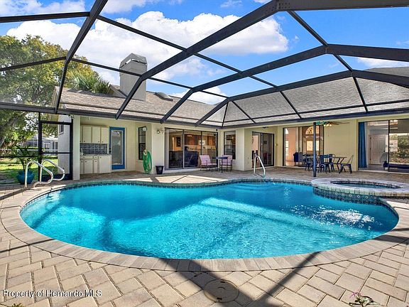 3rd image of 8515 Ashbury Dr