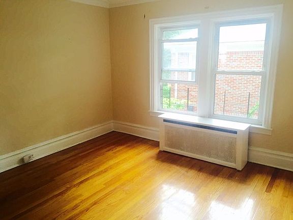 2nd image of 18458 Midland Pkwy