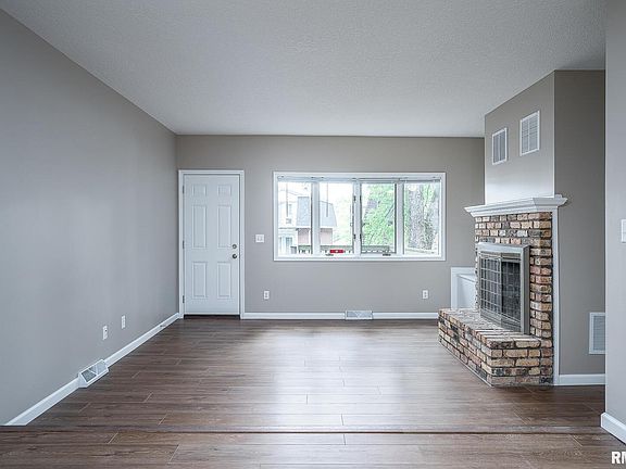 5th image of 2407 E 51st St