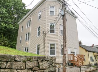 27 Watson St FLOOR 3, Woonsocket, RI 02895