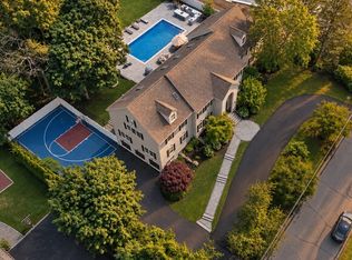28 Tyler Rd, Lexington, MA 02420