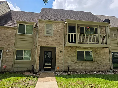 2114 Greenbriar Colony Dr Photo 1