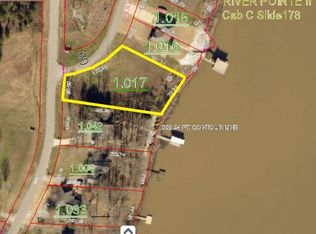 24 Shoreline Dr, Muscle Shoals, AL 35661