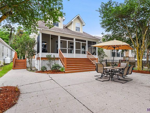 4th image of 18068 Bayou Pierre Dr