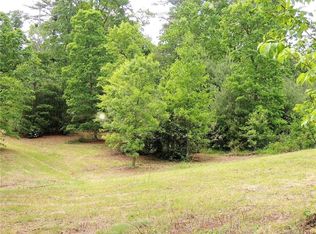 241 Avirea Dr #A, Hendersonville, NC 28739