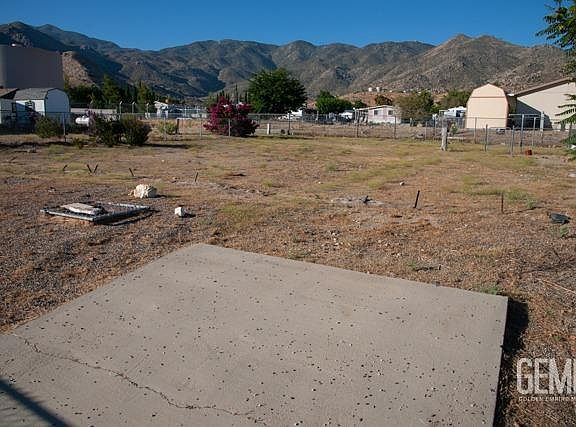 5th image of 8504 Dawn Pl
