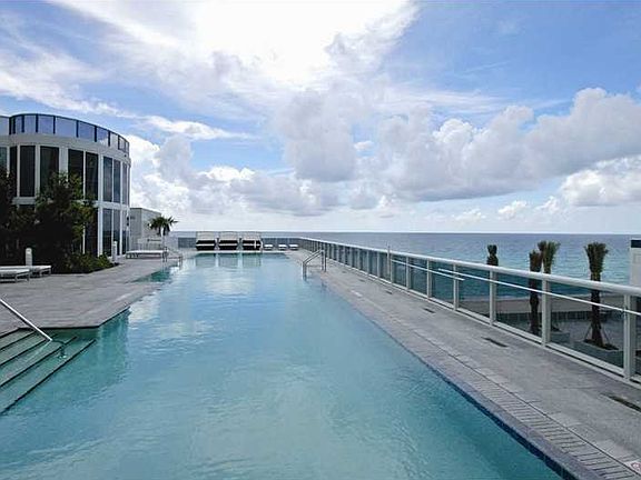 5th image of 16001 Collins Ave APT 3603