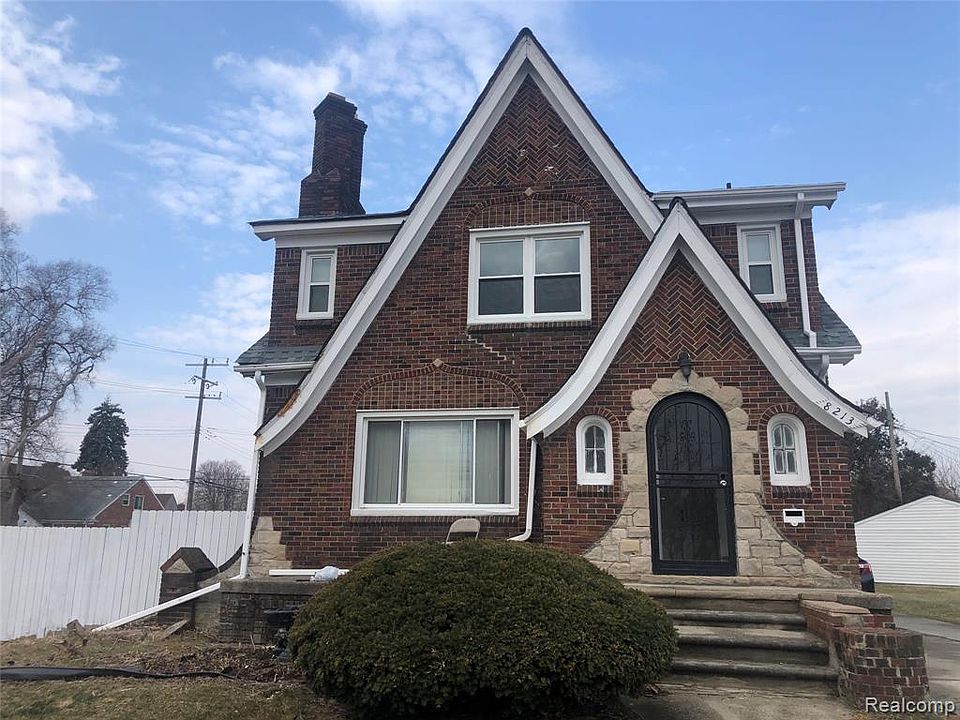 1st image of 8213 Sorrento St