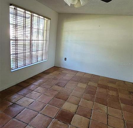 3rd image of 564 Wilburton Dr