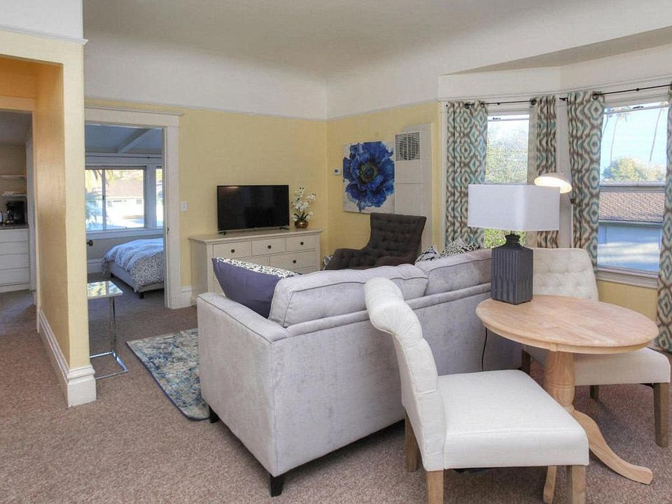 1st image of 1620 Garden St APT 4