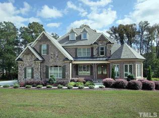 5705 Accipiter Ct, Fuquay Varina, NC 27526