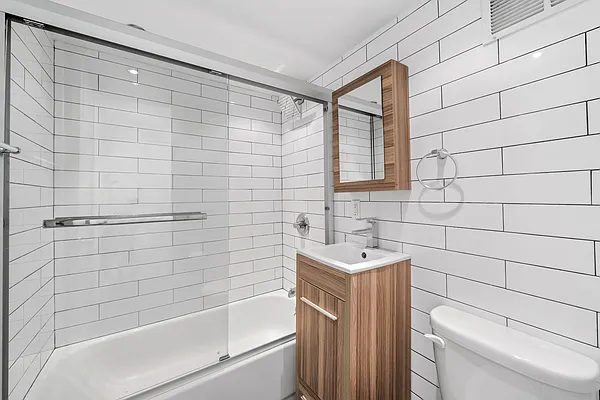 Rented by Vector New York, LLC | media 2