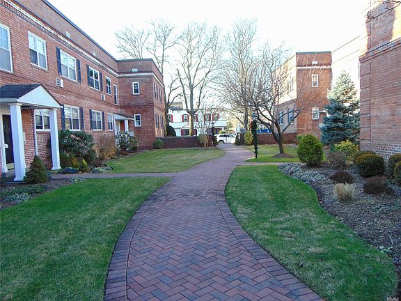 3rd image of 51 Lincoln Ave APT C1