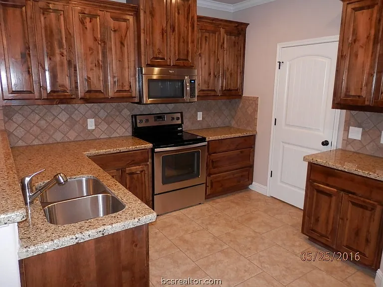 3822 Estes Park — Photo 6