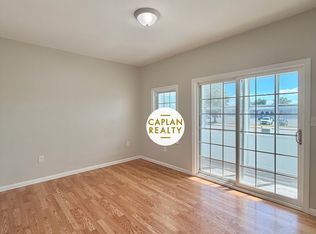 279 Captain Thomas Blvd #A, West Haven, CT 06516