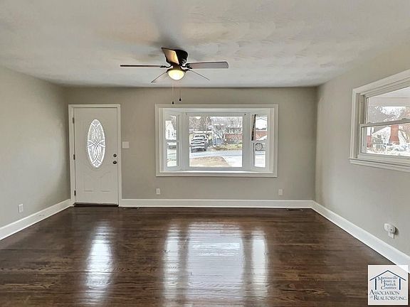 4th image of 111 Big Jane St