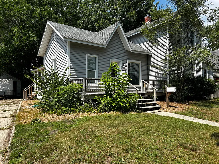 607 Townsend St — Photo 1