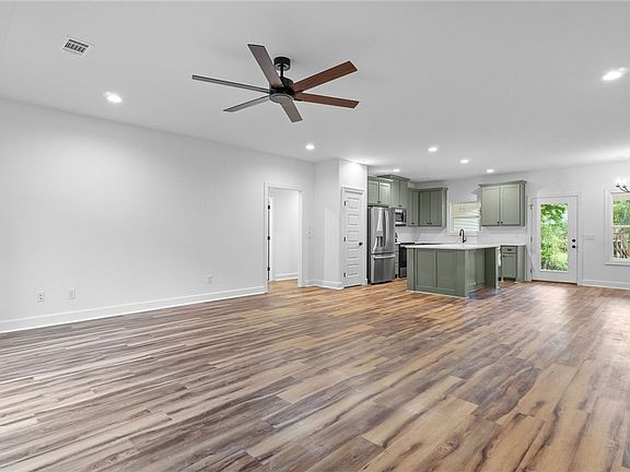 3rd image of 836 7th Alt St NW