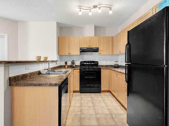 5th image of 2212 Taravista Dr NE Unit 2212