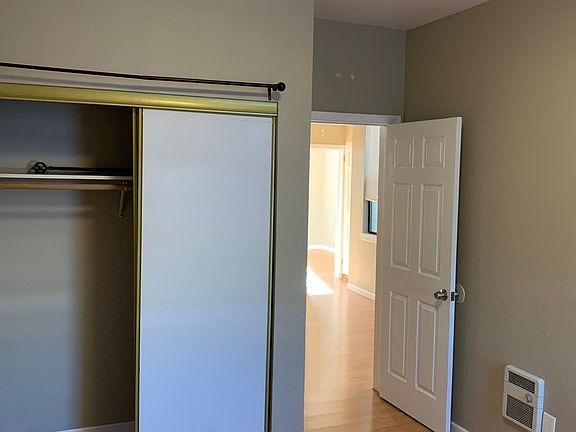 5th image of 3-5 Sonoma St